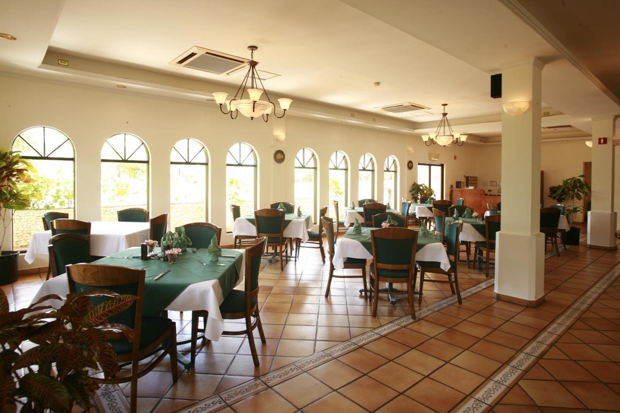 Rota Resort & Country Club Esterno foto